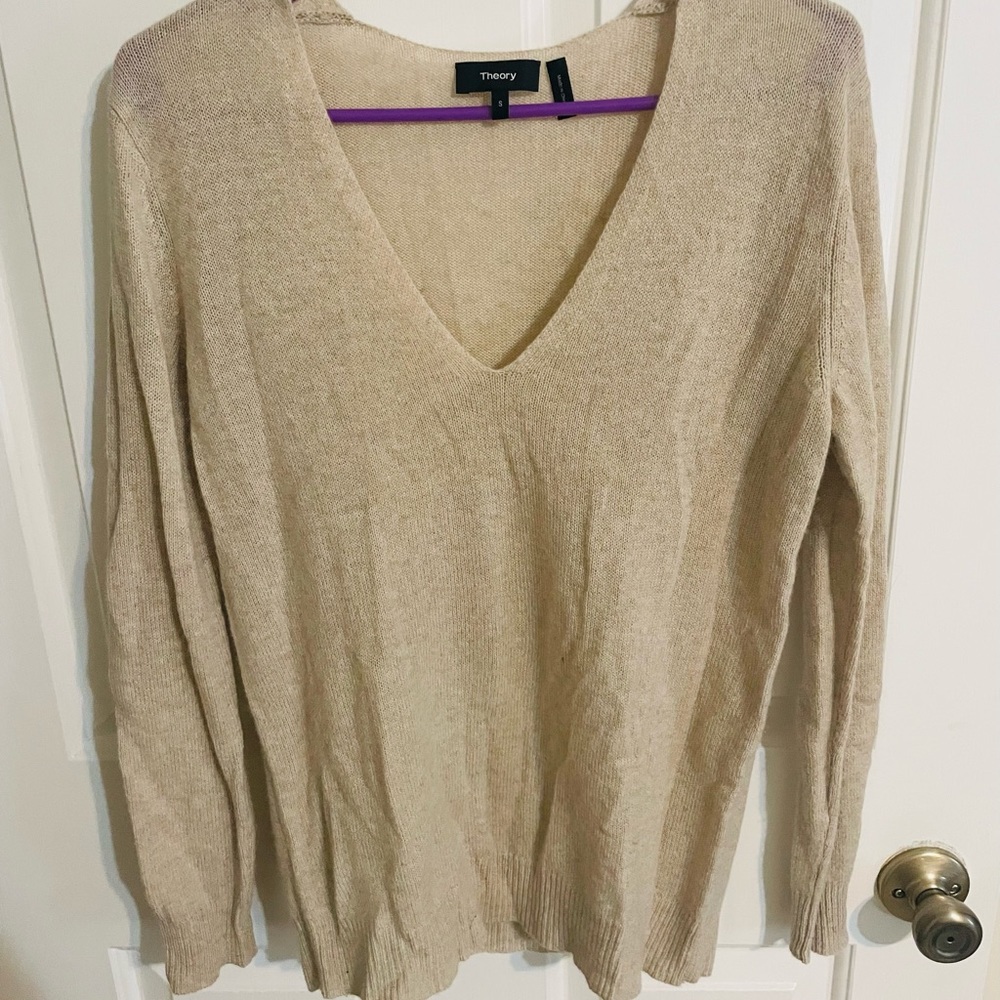 Tan theory sweater size small